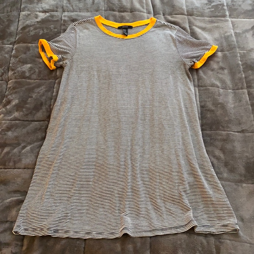tee-shirt dress